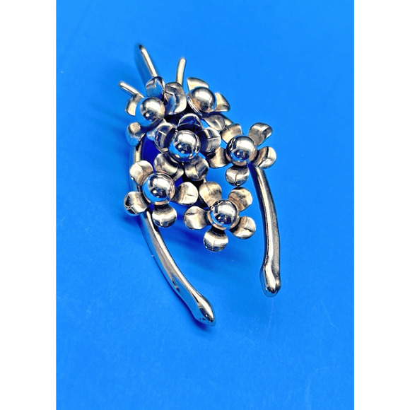 Vintage MCM Mid Century Silver-tone Wishbone Floral Cluster Brooch Pin 2" - Picture 11 of 12